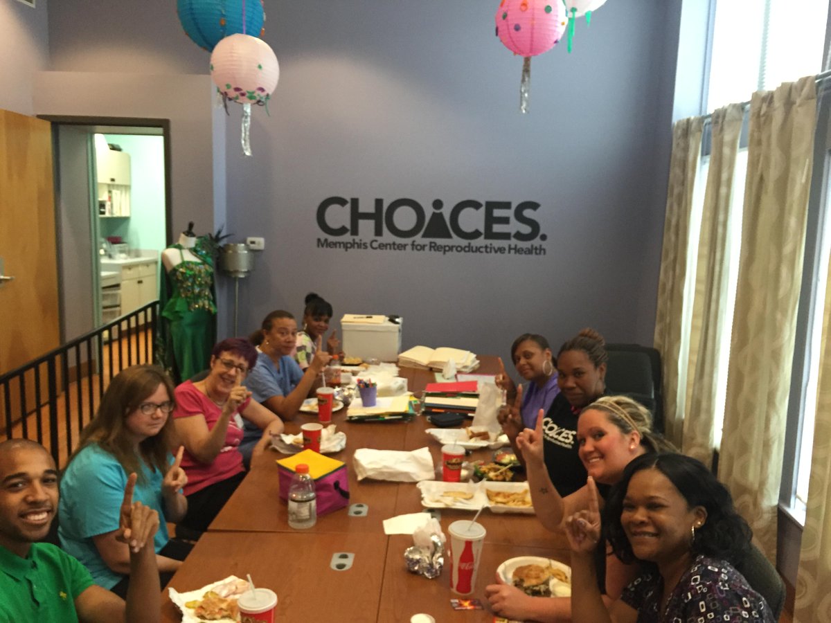 choices_clinics's tweet photo. First day of new anti-choice laws in TN.  #IloveCHOICES #notbeatingus #nevergiveup #feministclinic http://t.co/gZ1zYKVk5L