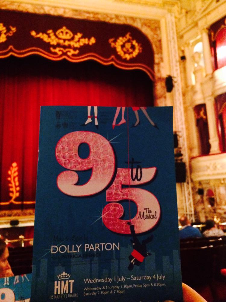 EE_RFrepp's tweet photo. Poured myself a cup of ambition for some of Dolly's songs-excited for @AberdeenOperaCo performance of 9 to 5 #EE #hmt http://t.co/KKdbjuavRY
