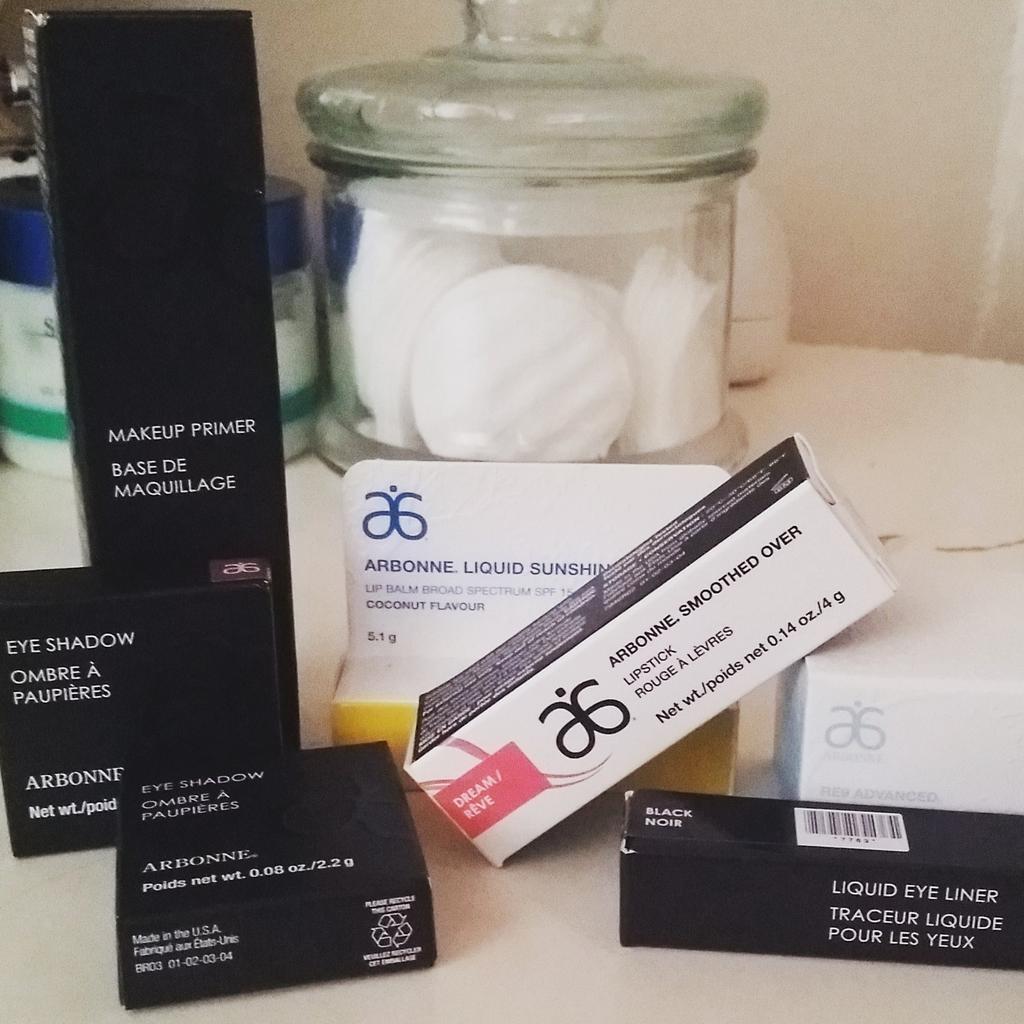 NicolaAdlam's tweet photo. Placed a little order, and got a free gift just because we do so well! Love my business #arbonne #thisiswork #primer http://t.co/e4Tsy9N50y