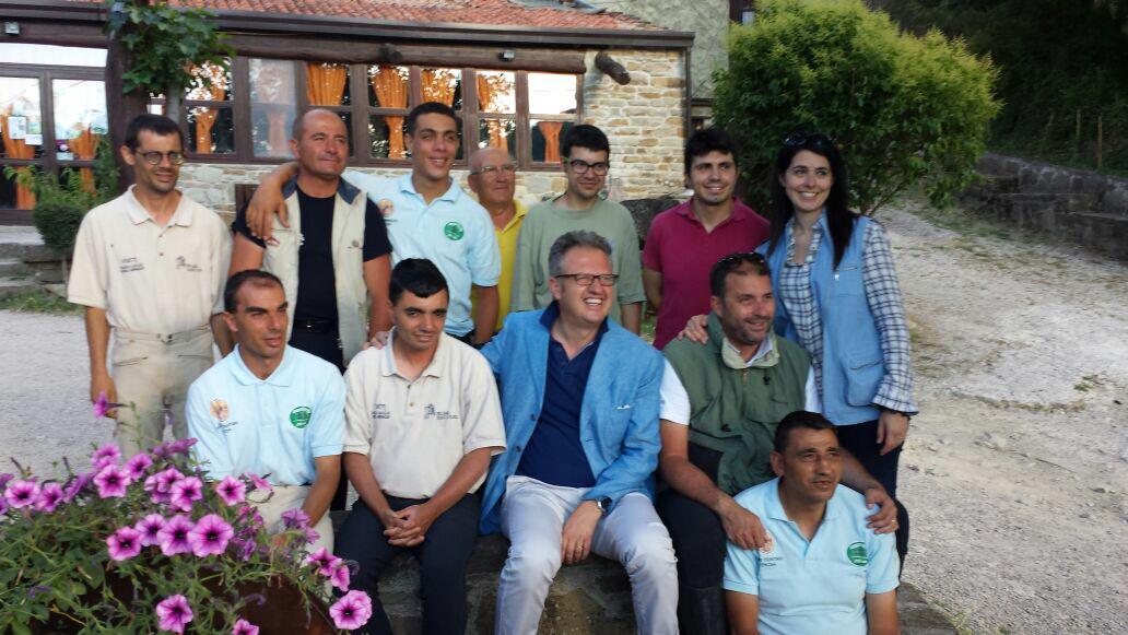 NicolaValluzzi's tweet photo. #VIKM VII viaggio a cavallo Venosa/Bernalda sulle orme di Carlo Levi #PadriTrinitari #Castelmezzano http://t.co/in1jf89dmv
