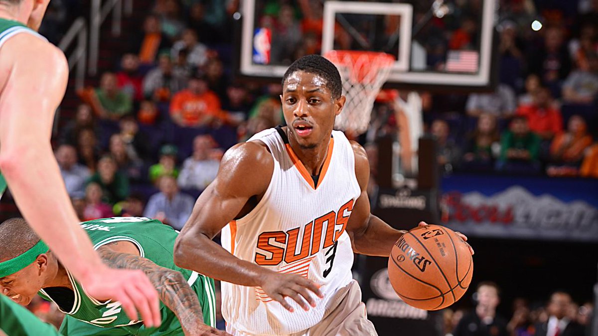 NBAcom's tweet photo. Free Agency Day 1: Suns, G Brandon Knight agree to 5-year, $70 million deal

http://t.co/2WgwodjLET http://t.co/pCYGH0apHX