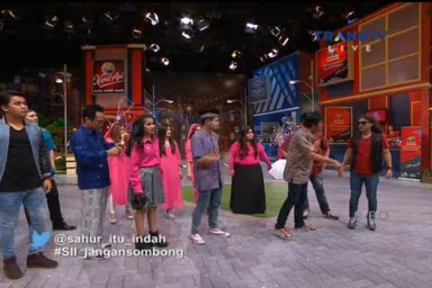 RealABABIL_FC's tweet photo. @bangbily @ChikaWaode @ChandKelvin @ABABILReal_JKT @_ABABIL_FC @MakVeraLoversID @MakVeraZanobia #SII_jangansombong http://t.co/OM4kENgc0A