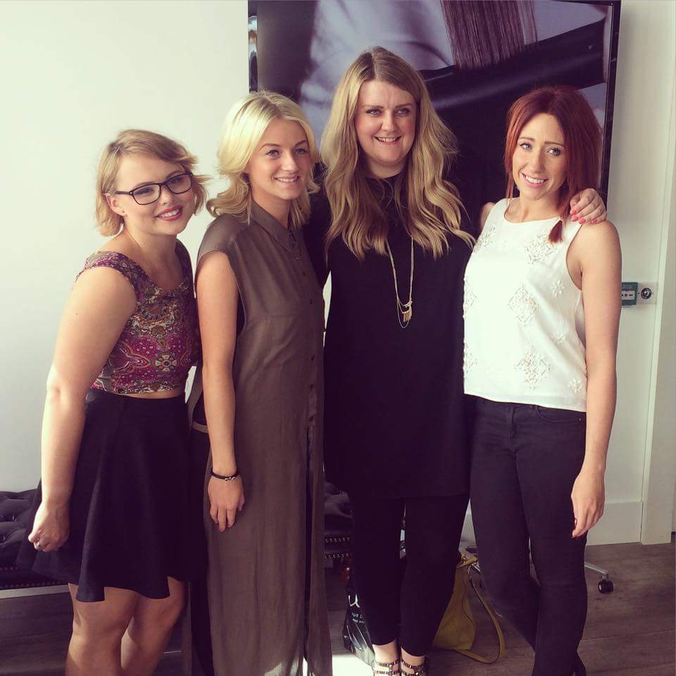 corkp00's tweet photo. @ghdProfessional hair up coarse with the wonderful @sallyallycat amazing experience @Hair_Hour #hairhour http://t.co/KJpLlCYJhx
