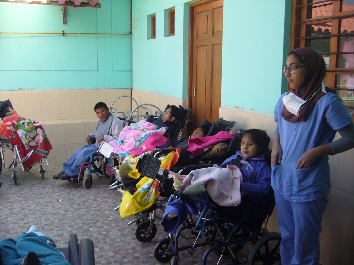 QueensAbroad's tweet photo. Our interns are hard at work in Cusco this summer!! @QUCareers @QueensUniv #jbip2015 http://t.co/63fDVyUPdE