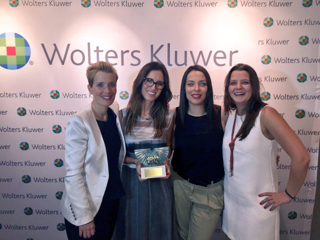 Recogemos junto a <a href="/Edelman_Spain/">Edelman Spain</a>, nuestro premio @CapitalHumanoWK a la mejor Comunicación Interna. Gracias #PremiosCH