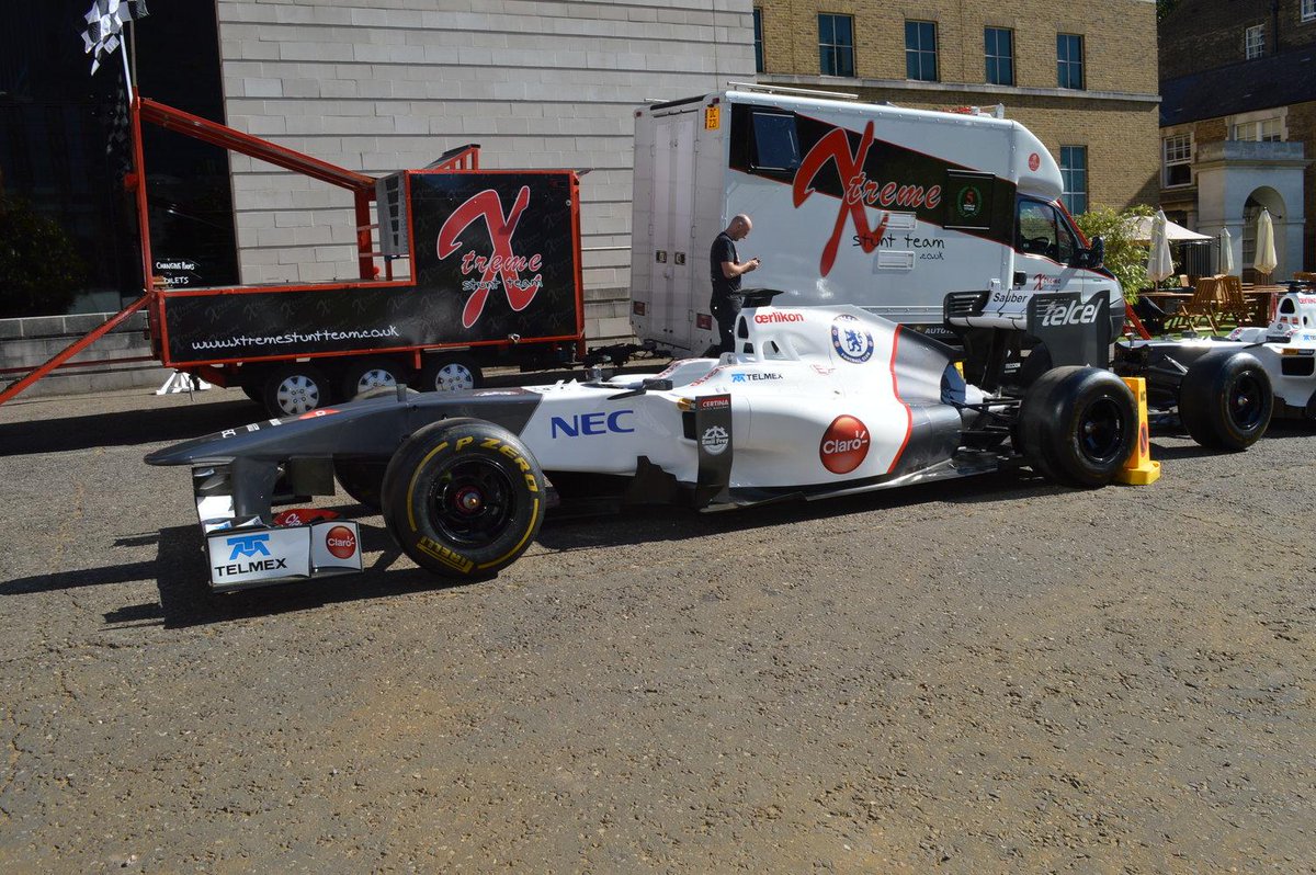 jordanGPCar's tweet photo. F1 CARS FOR SALE..@HeritageF1 .You know you always wanted one !! Benetton,Sauber,Jordan, March... #lotto. #Remortage http://t.co/T4rxVlLvE1