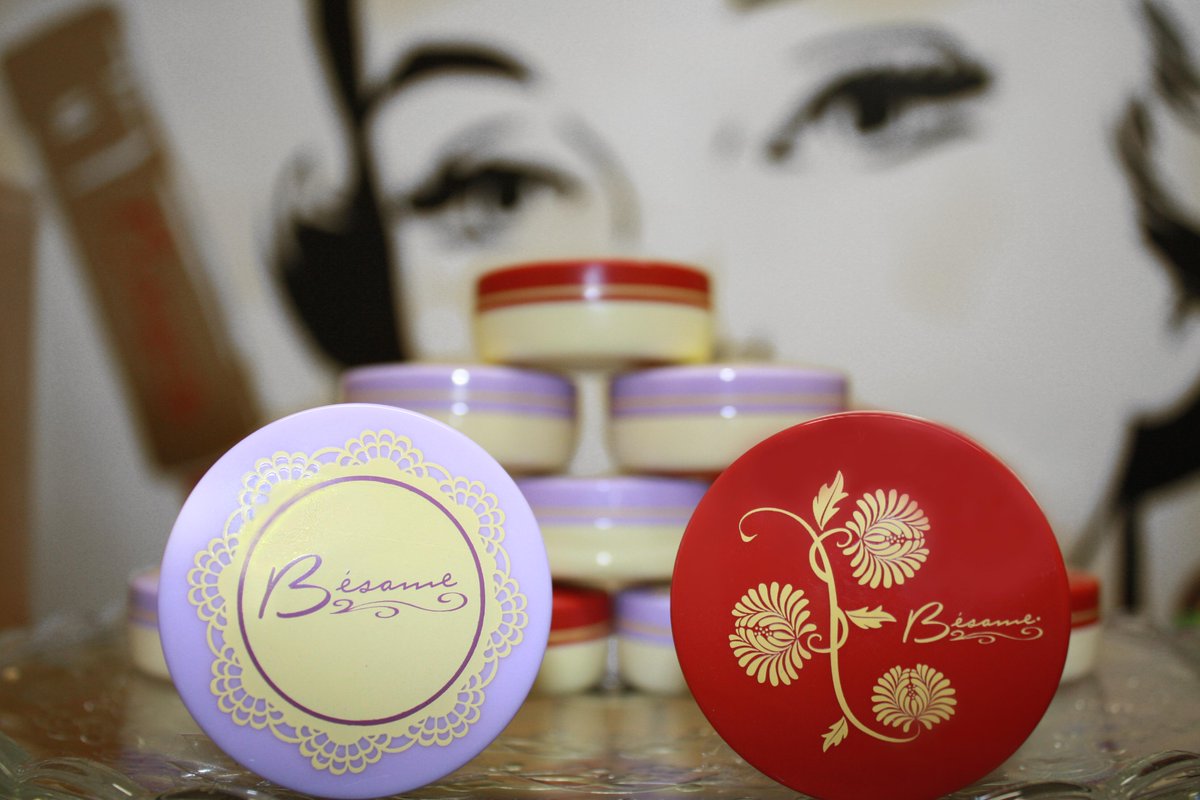 BesameCosmetics's tweet photo. Which Brightening Powder will you choose to brighten your surface? #brighteningpowder #besamecosmetics #sephora http://t.co/Q34cOQRcA9