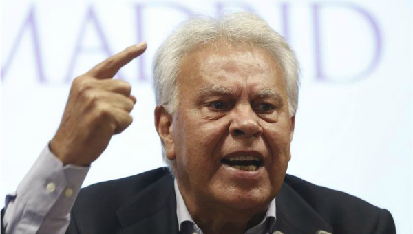 NTN24ve's tweet photo. Expresidente Felipe González asegura que volverá a Venezuela antes de elecciones de diciembre  http://t.co/KDPP3xjntV http://t.co/j59nrpU5NM