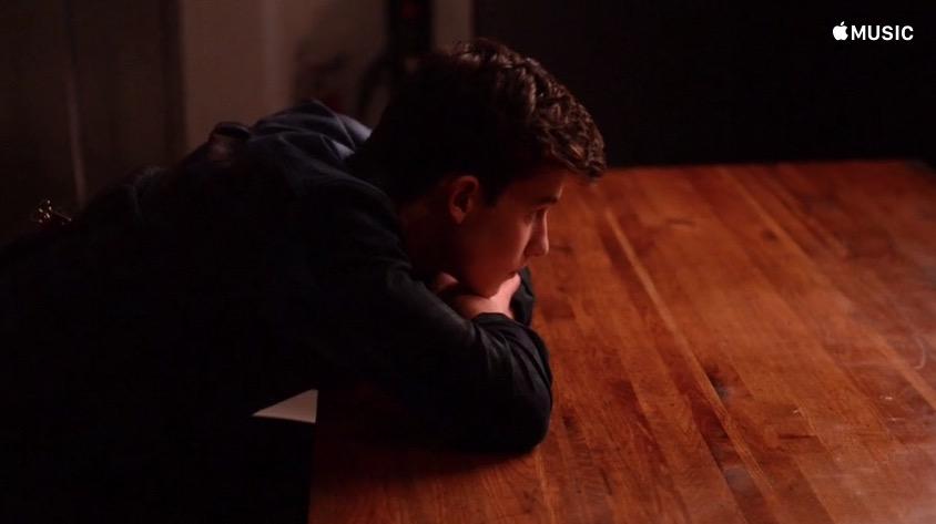 CCLynnC's tweet photo. Here are some stills of @ShawnMendes #HandwrittenInspirations for #stitches check it out http://t.co/QDTM3nbQOX http://t.co/g7fZuLukBh