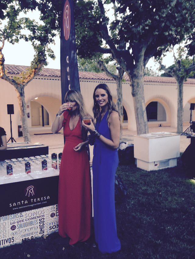 Gracias a <a href="/raquelmerono/">raquel meroño</a> y <a href="/luyk_e/">Estefania Luyk</a>, un placer compartir con vosotras nuestro #Gazacho <a href="/Santa_Teresa/">Santa Teresa Gourmet</a> en #DesfileTELVA