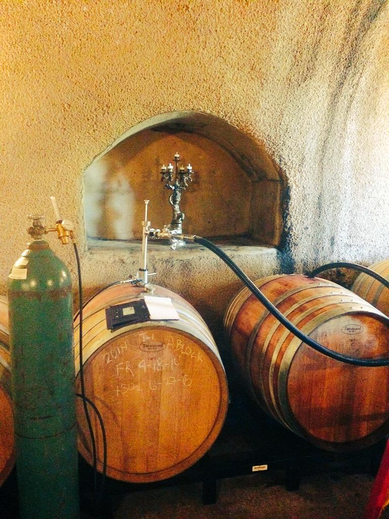 PasterickWine's tweet photo. What's next? Racking #wine - we start today, in #DryCreekValley #winelovers #WineWednesday http://t.co/oVL1iisJ7B
