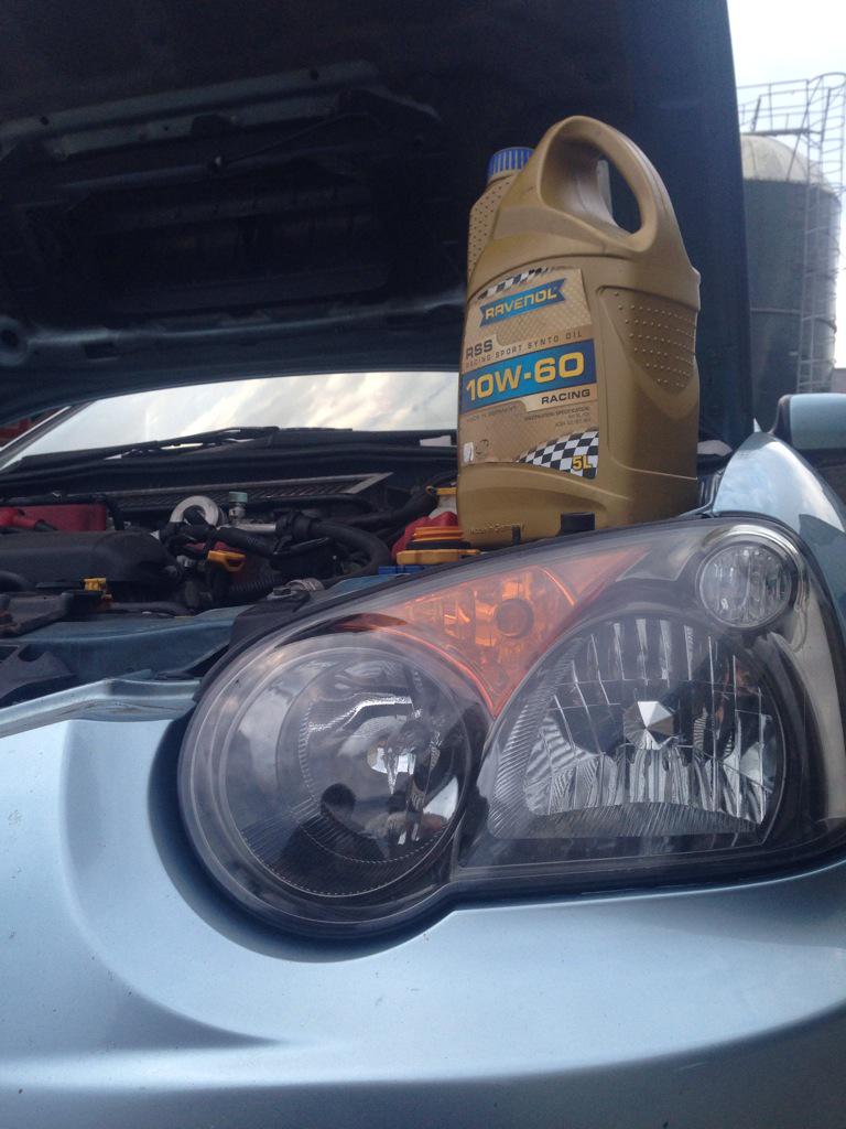 Treating the old girl to a drink tonight <a href="/RAVENOLUK/">RAVENOL UK</a> #WR1 #workbus