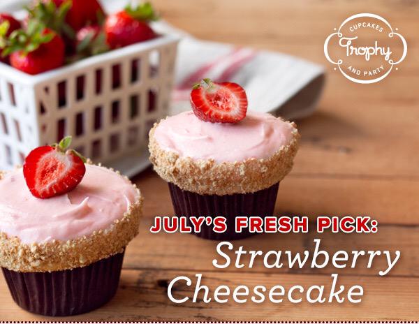 My favorite @trophycupcakes of the year!!!! #StrawberryCheesecake #OrganicStrawberry #Yum 🍓🍰