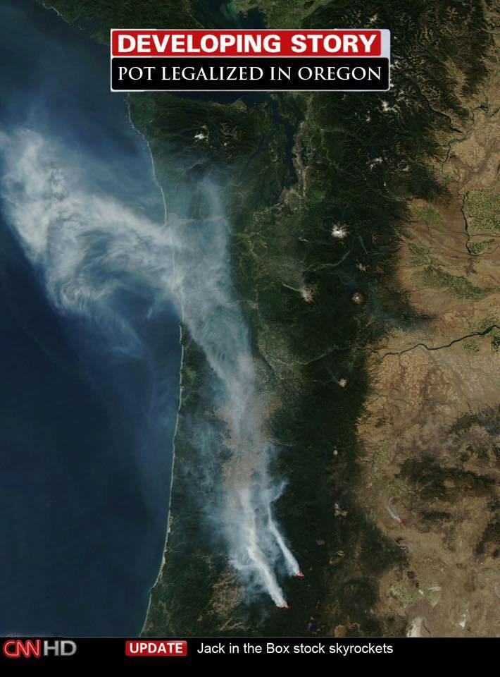 MyLibertyReach's tweet photo. JUST IN:
Satellite Images Over #Oregon On Its First Day Of Marijuana Legalization. #OregonLegalization http://t.co/zX7r73DXQn