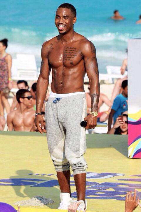 cuteblackguyss's tweet photo. Trey Songz 😍👅💦 http://t.co/S0z0EgIX33