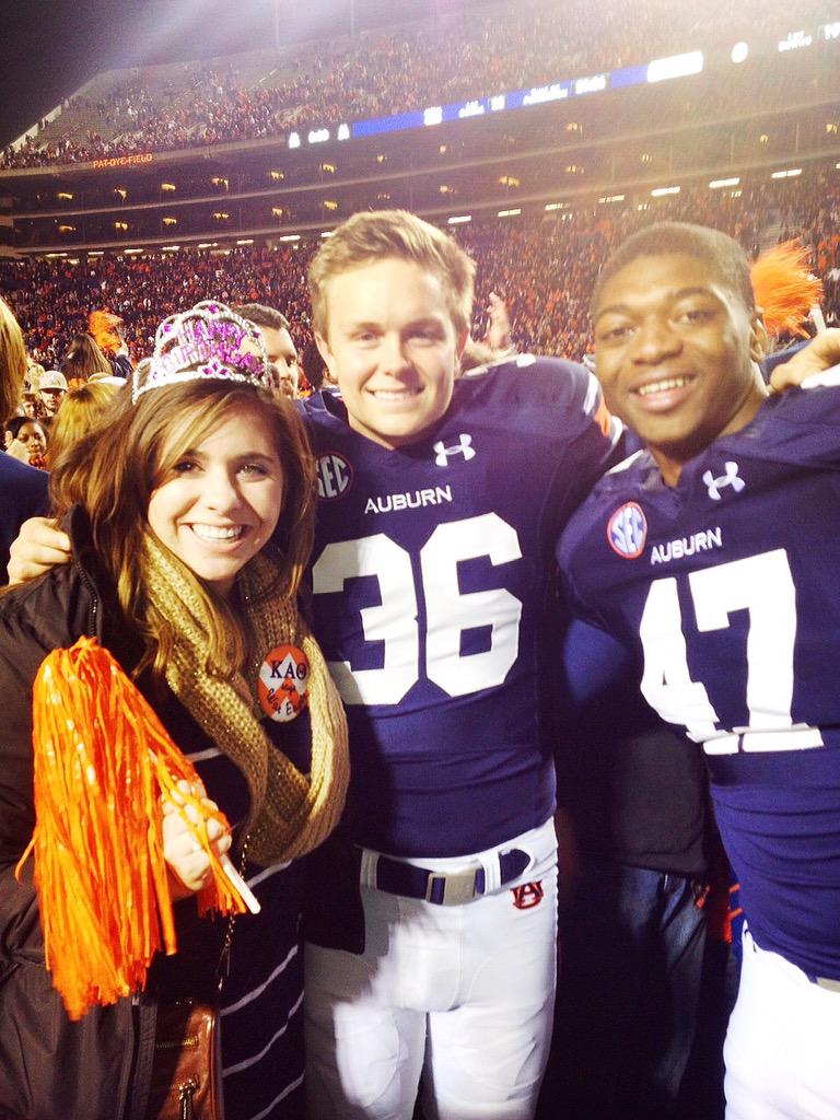 autigertex25's tweet image. #WarEagleWednesday on #SECTakeover About to watch #ChrisDavis go 109 yards!  Watching this will never get old! #WDE