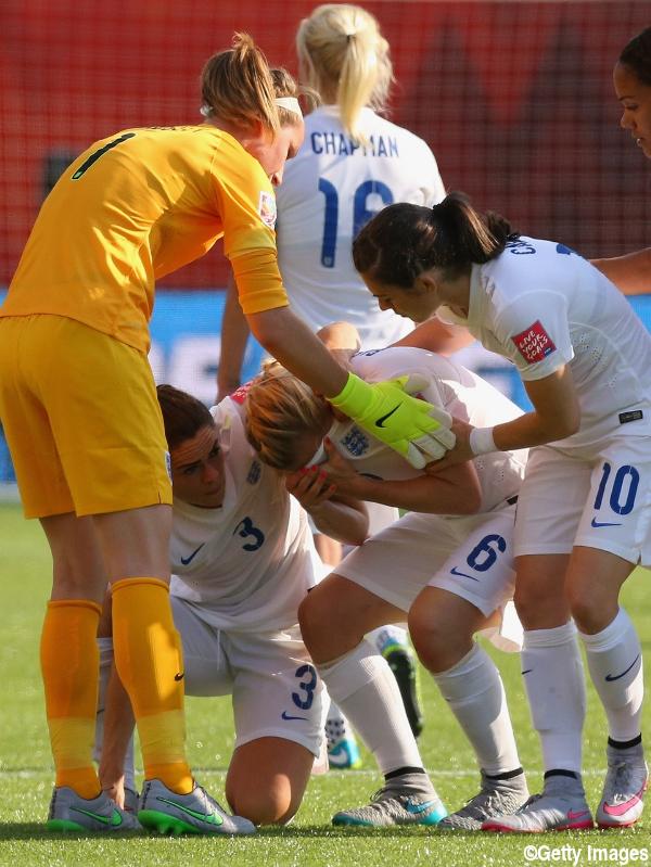 OGで決着、イングランド女子代表DF「言葉が出てこない…」 web.gekisaka.jp/news/detail/?1… #gekisaka