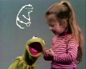 CinedigmKids's tweet photo. We still think this is the cutest Sesame Street moment ever. http://t.co/WYbgFCtRIW http://t.co/6UlncbHx03