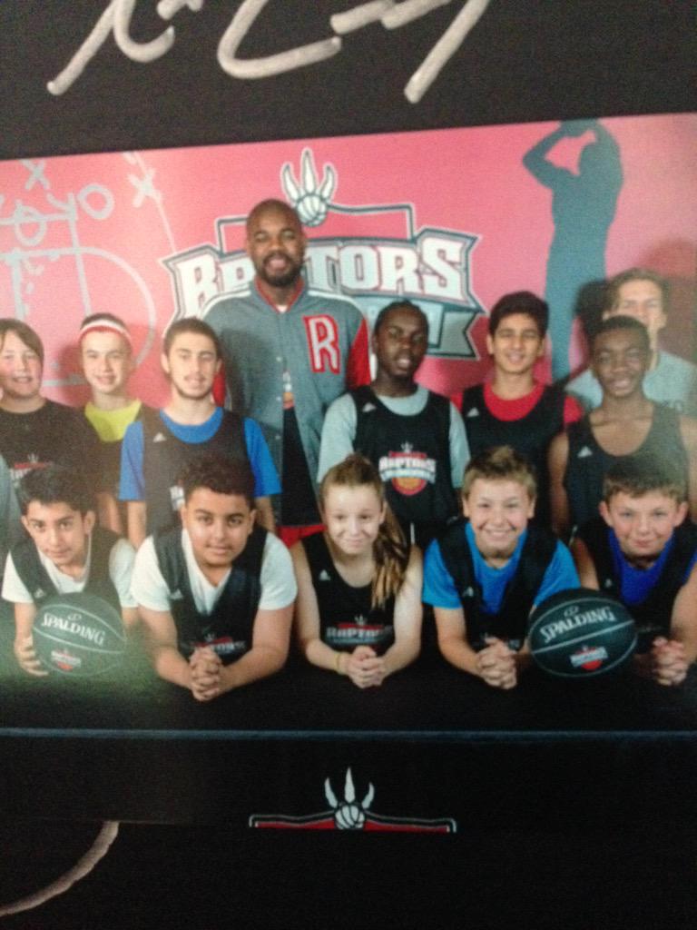 natesirois10's tweet photo. Good bye @IamAmirJohnson was nicw meeting you last year! Good luck with Boston! http://t.co/SANAt0G3Dt