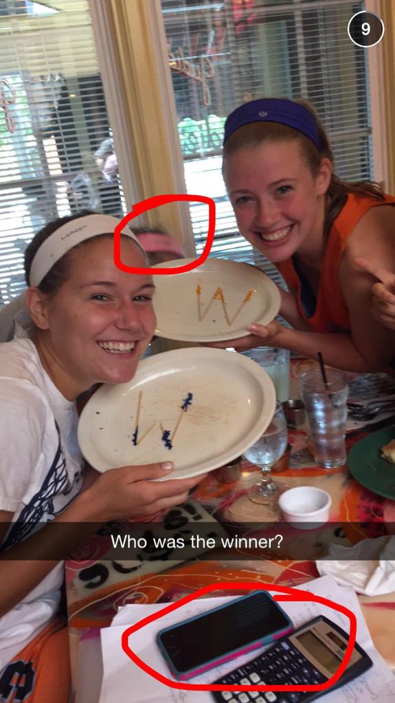 emma_charron's tweet photo. Happy birthday to the girl who can ALMOST clean her plate as well as me😏 ❤️love you @_carlyatkinson http://t.co/F3hQYWxrhV