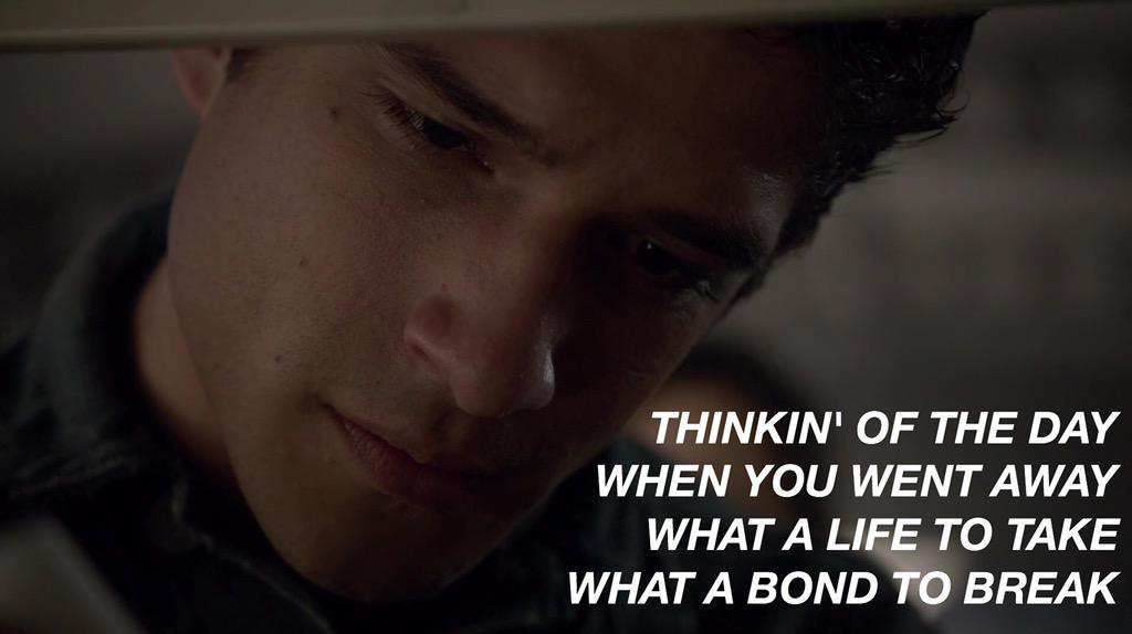 ALLCAPSTEENWOLF tweet picture