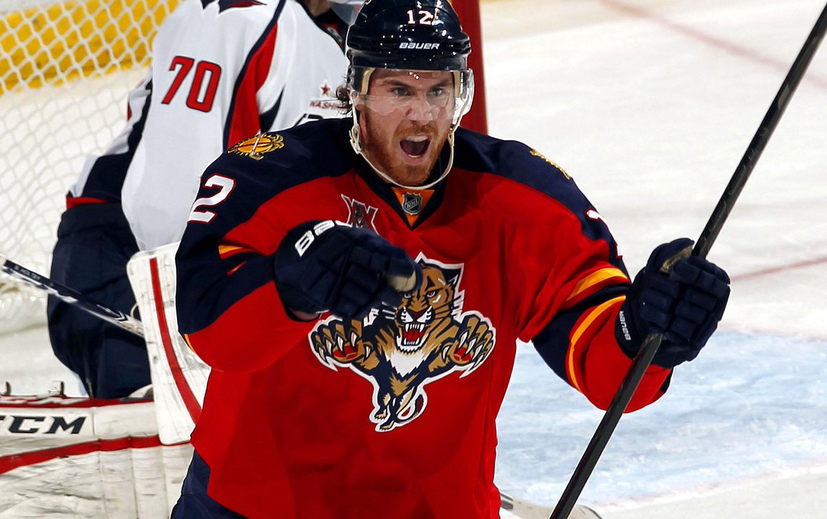 NHLBruins's tweet image. Welcome home, Jimmy!