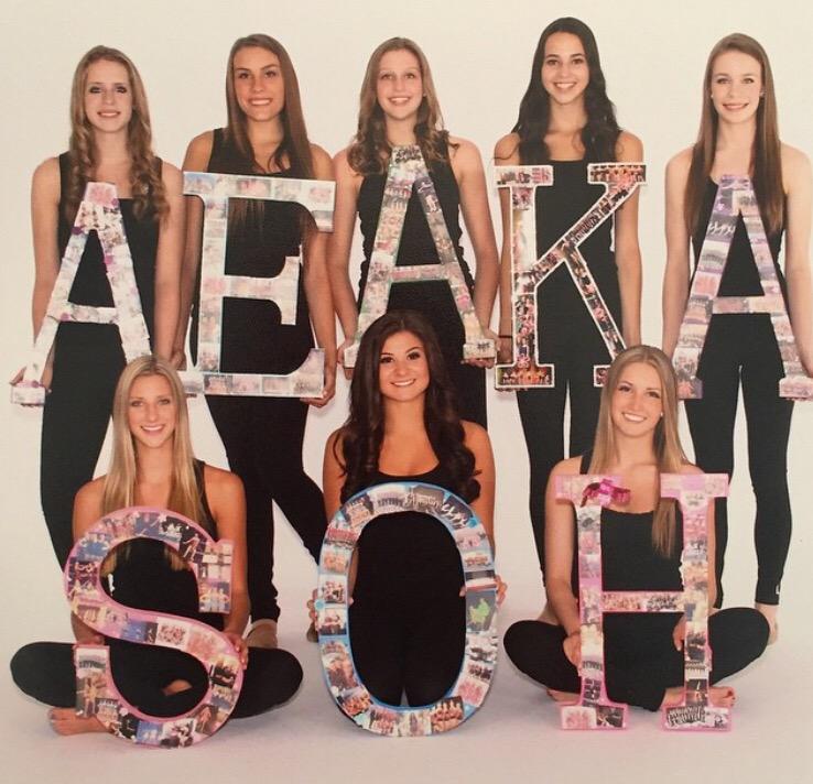 SBSStep's tweet image. We will miss our seniors. @ABarry814 @alexis19sargent @elisemackenzie_ @kristeneifert @shelbyyywright