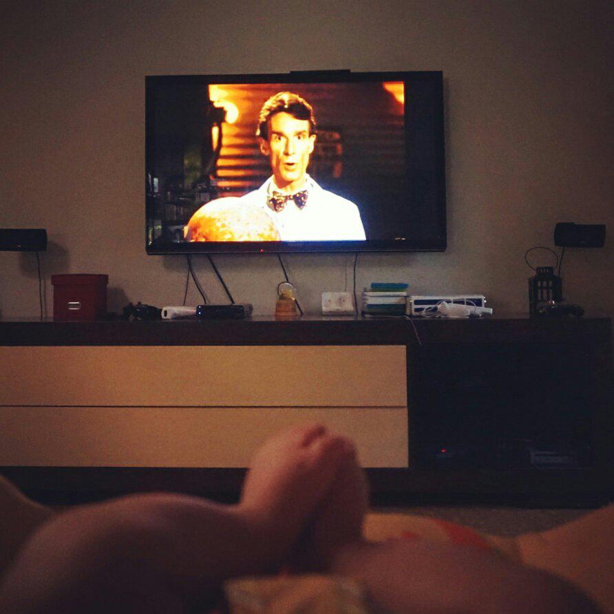 ariaos's tweet photo. Is it too early for her to be watching @BillNye? Me thinks not! #science! #babynerd http://t.co/Vz3WAWzBPh