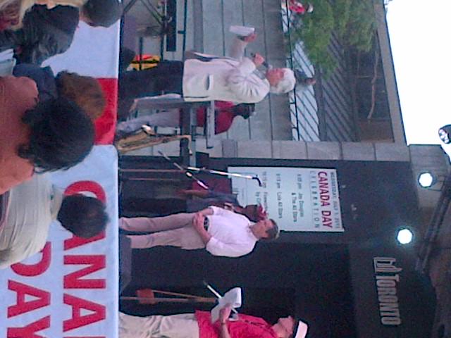 meredithlaird's tweet photo. Having a very happy Canada Day in #Willowdale! http://t.co/RU7AVZMXFF