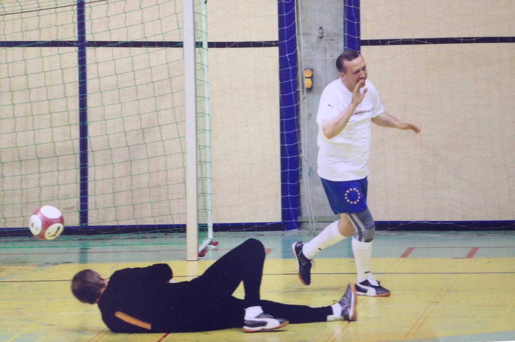 Demiştim sakin olun