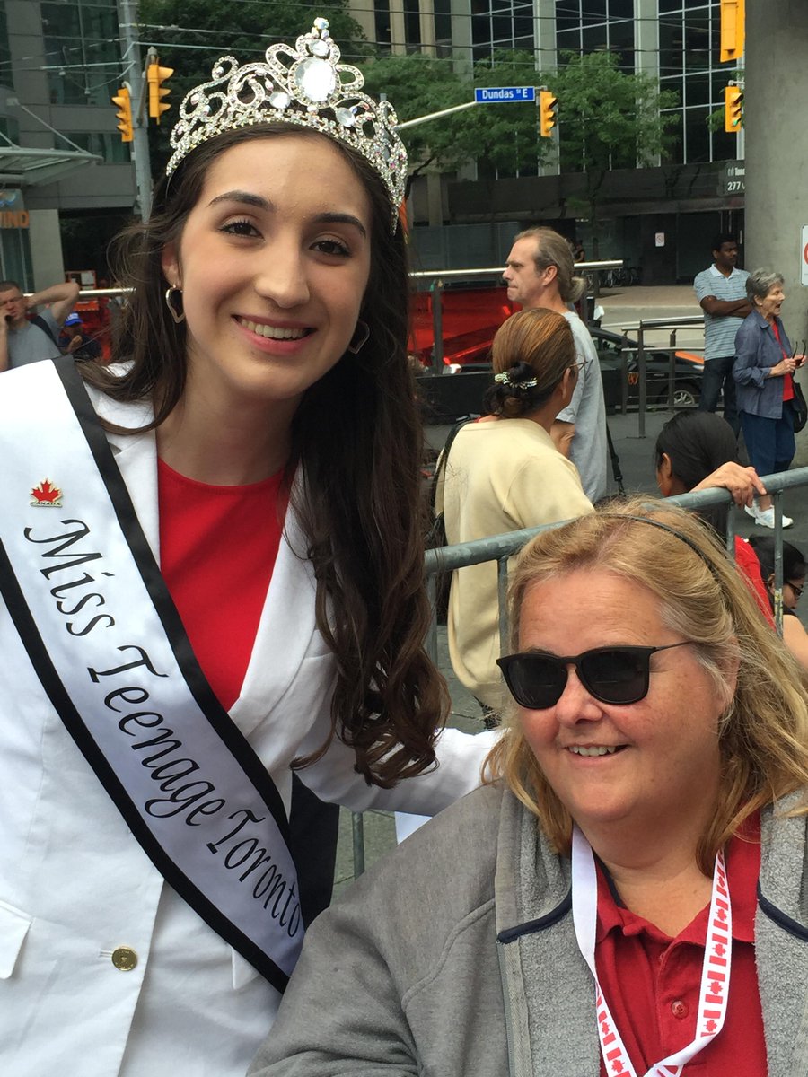 MissTeenToronto's tweet photo. Thank you to @torontobegood for having me at Multicultural Canada Day today! The inaugural Living Flag was awesome! http://t.co/UQk5u5ce7R