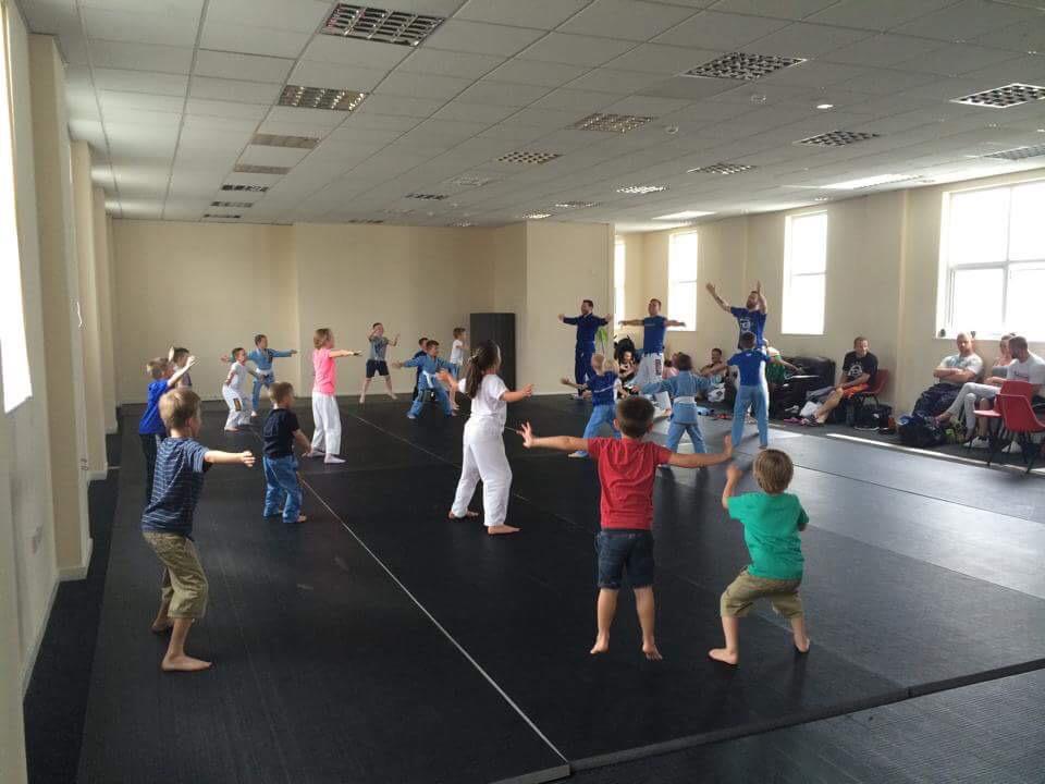 NXTGENWIRRALBJJ's tweet photo. Rammed kids mat at the new place tonight #futureofbjj #teamNG #bjj #kids http://t.co/SGUpe3tuzn