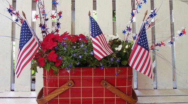 One more day before 4th of July house decorations are judged!