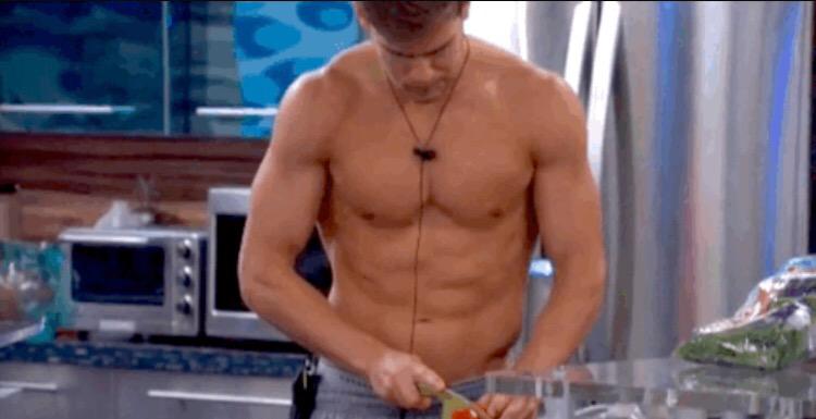 alyssabwilsonnn's tweet photo. uh can we please take a moment #claybb17 http://t.co/nufSYUhp9c