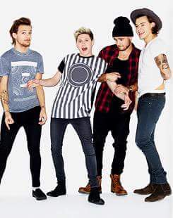 harhorastyles4's tweet photo. ايةة الصور الجديدة اللي عمالةة تنزل دي 
#HollywoodChoiceOneDirection 
#HollywoodChoiceOneDirection http://t.co/YkpiISuN6f