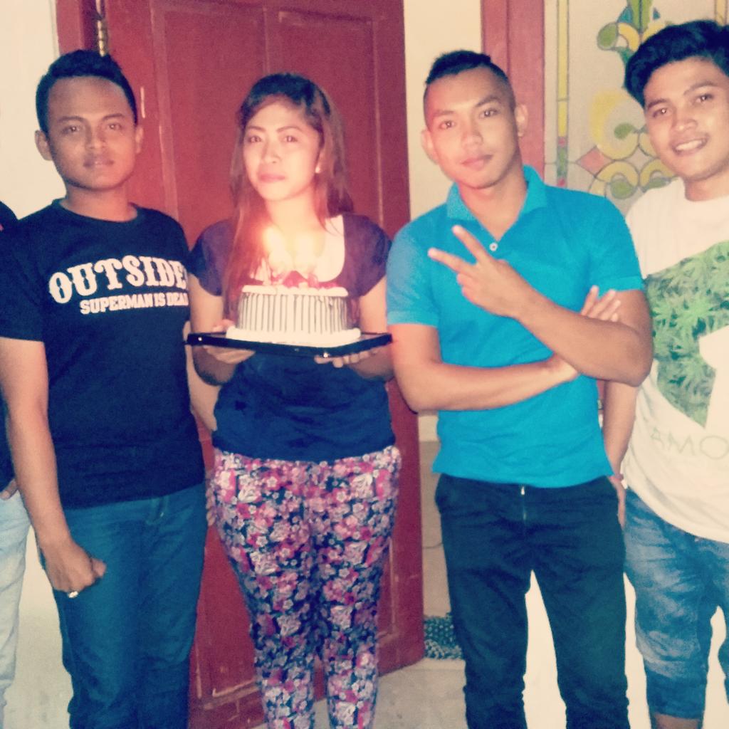 Happy milad for me 23 Wish 😇😍😚😎