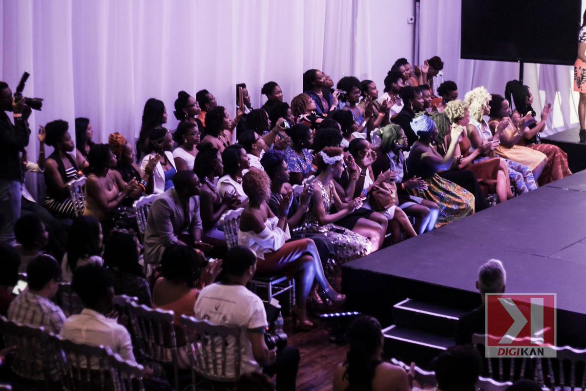 KanLfstyle's tweet photo. Natural Hair Congress Canada comme si vous y étiez ! http://t.co/LNDM2IRykE #NHCC #iambeautiful http://t.co/yFA1vaaapT