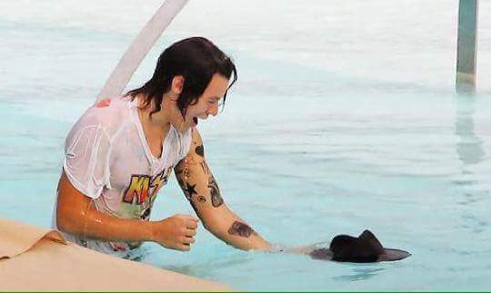harhorastyles4's tweet photo. يخربيت الكاايووط كل دة كايوط اهرهر
#HollywoodChoice2015OneDirection 
#HollywoodChoiceOneDirection http://t.co/HNJTlbx2BB