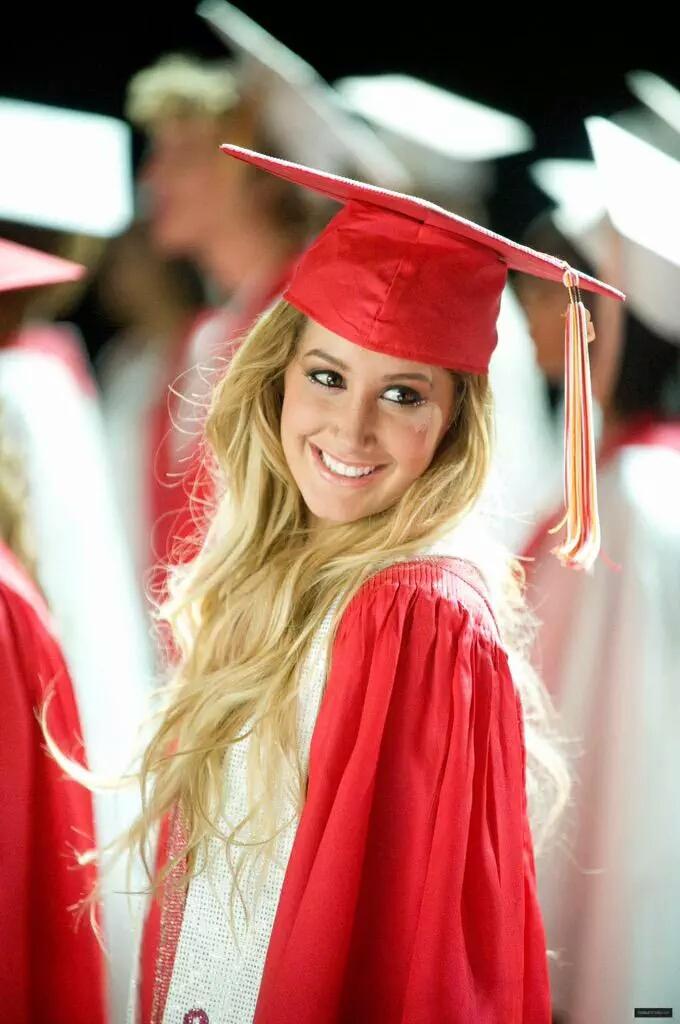 Happy birthday to my queen ASHLEY TISDALE 