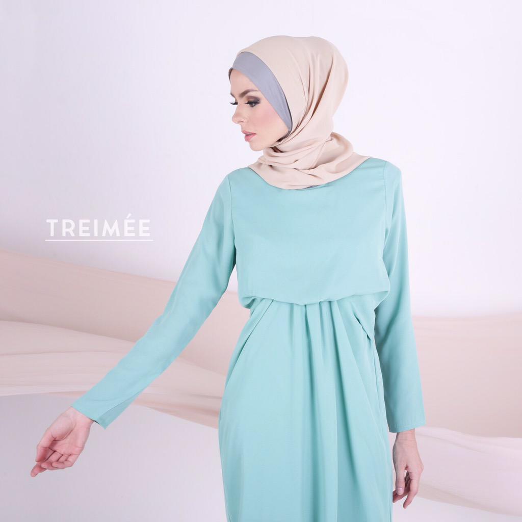 treimee's tweet photo. Alamanda dress in mint green. idr 369k http://t.co/nWD9mJJ8BF
