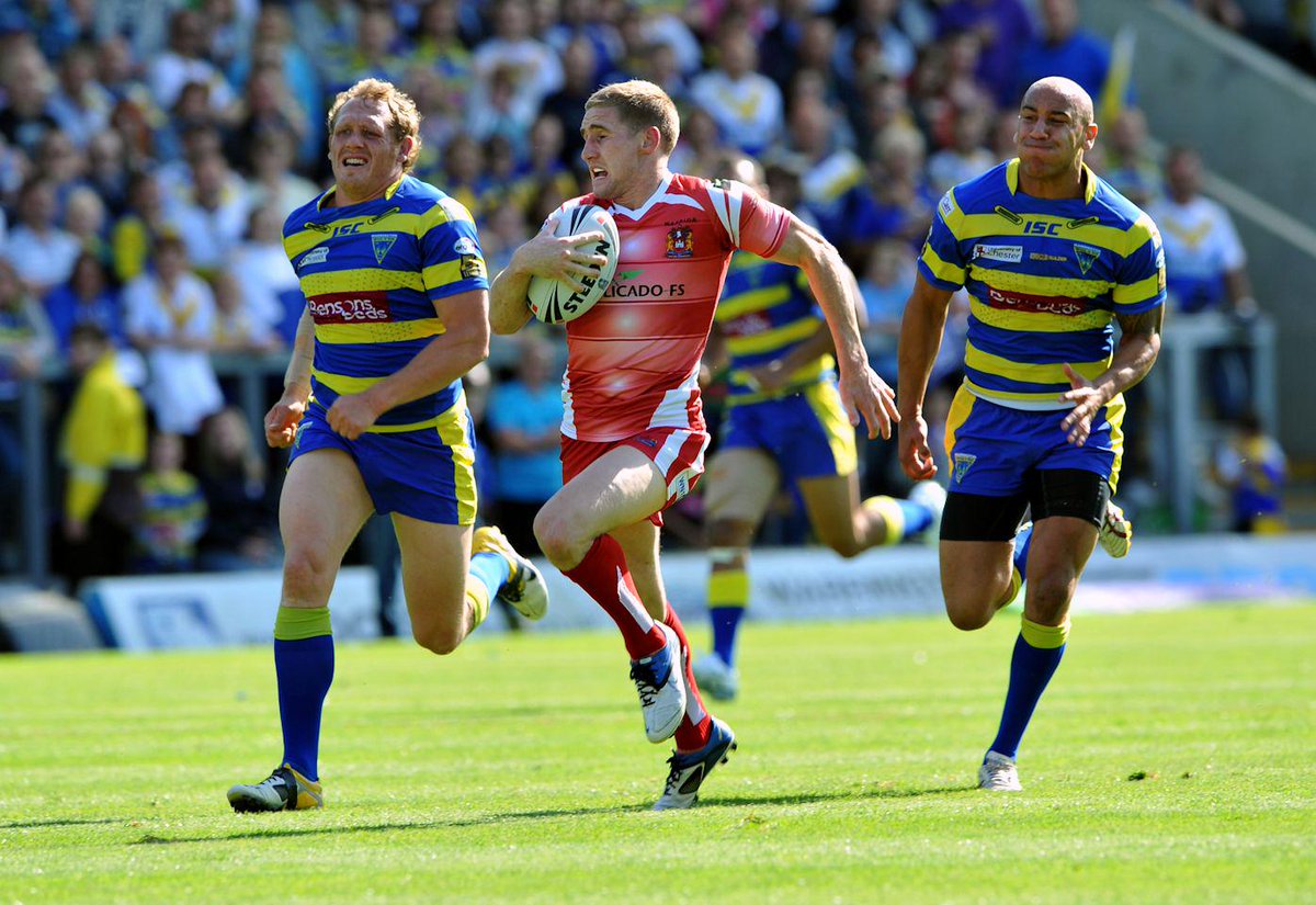 WiganWarriorsRL's tweet photo. Huge game in @SuperLeague tonight as we travel to @wolvesrl. 

Will you be there to support the Warriors? http://t.co/XcQlRoiN7n