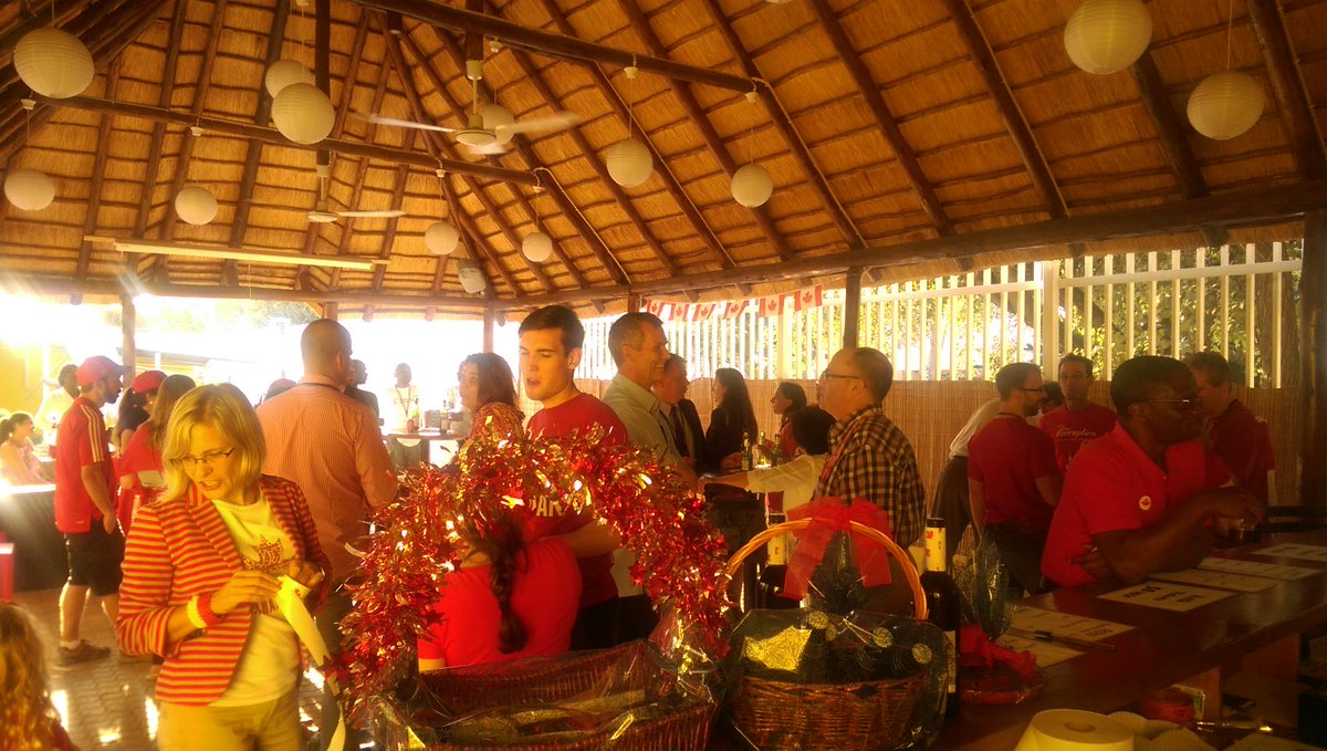 CanHCMozambique's tweet image. #CanadaDay2015 . July 1, 2015 in #Maputo.