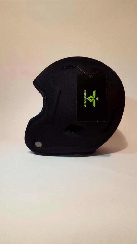 nzflagfootball's tweet photo. @CalebHanie12 @LiveRockSolid Will be showcasing this headgear to our kids during our Holiday Programme. #FlagFootball http://t.co/Qhe6G6Wjxc
