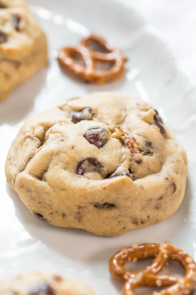 MiltonTasha's tweet photo. Pretzel Chocolate Chip Cookies Really Nice #recipeideas See the full recipe http://t.co/5maTdgWkCrÂ  http://t.co/S2lbbZMfiz