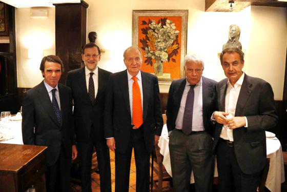 DementePerdido's tweet photo. EL QUINTETO HISTÓRICO DE LOS CHANCHU STATE 75ERS SE REÚNE EN EL CASA LUCIO GARDEN http://t.co/5WGTtHR7eF