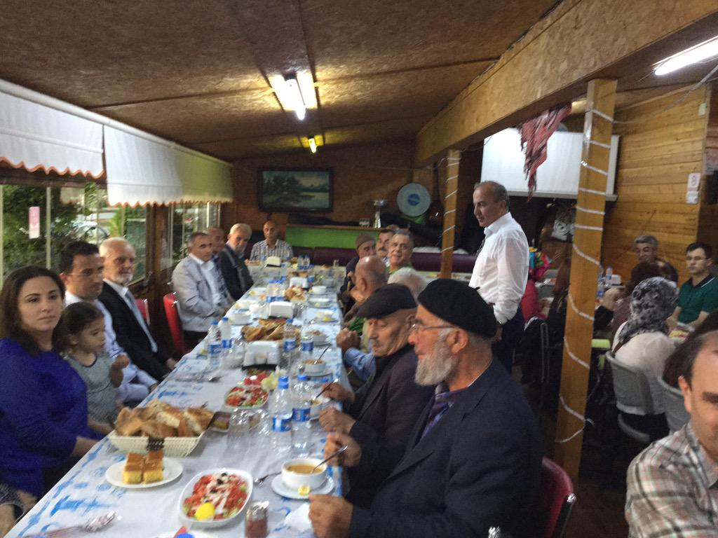 Huzur evimizde ikamet eden misafirlerimiz ve çalışanları ile iftar buluşmamız.