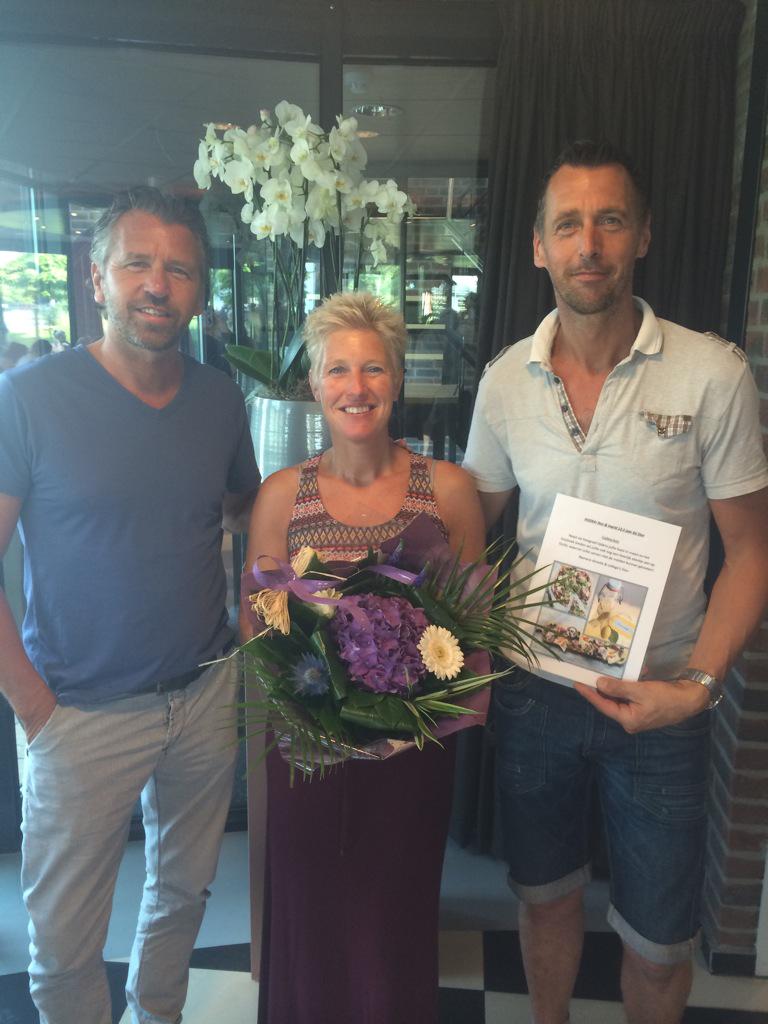 Today we have 2 jubilees, Ron &amp; Ingrid working 12,5 yrs a <a href="/SionOrchids/">Sion</a> #stillgoingstrong #orchidsmakeyouhappy