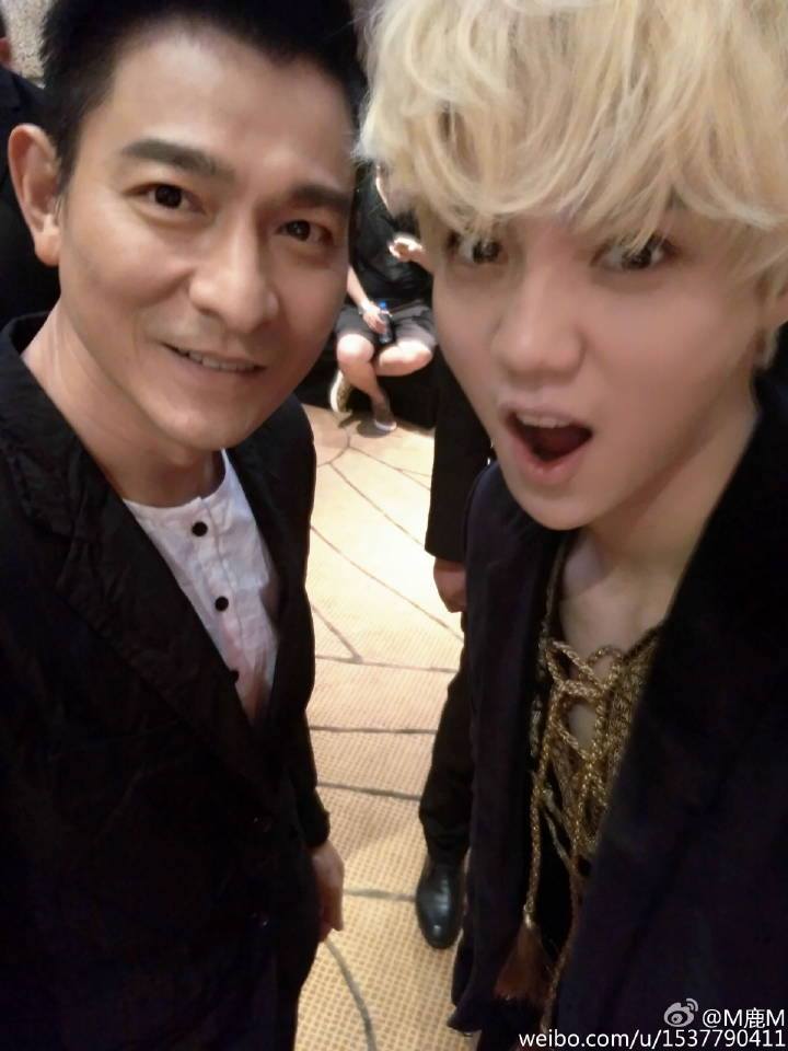 exofancafe's tweet photo. [TRANS] 150702 Luhan Weibo update
ผมพยายามแล้วนะ , มีบางรูปที่ไม่เบลอล่ะ

#LuhanGreatWallPresscon 
#exofancafe http://t.co/4u1Y6eUTqN