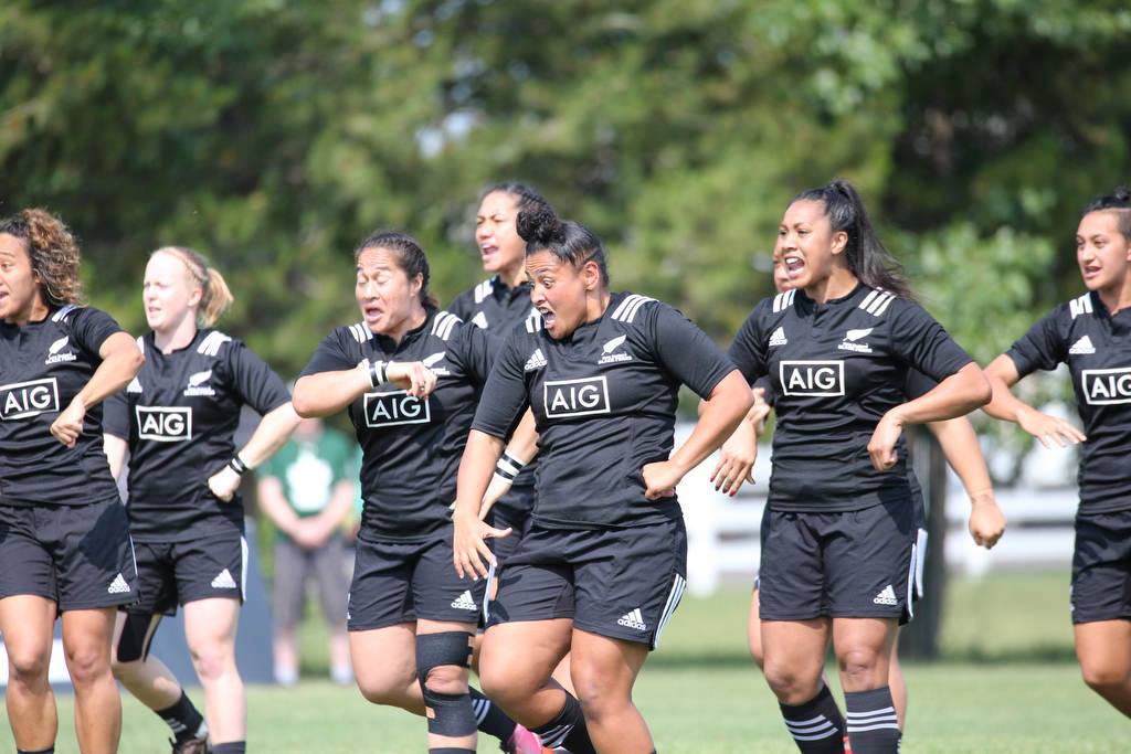 WorldRugby's tweet photo. UPDATE! USA 36-28 Canada &amp; New Zealand 26-7 England in women's super series (photo: @RugbyCanada) #wrugby http://t.co/JrM5KCeWqs