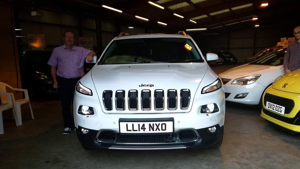 CargoHudd's tweet photo. Great to see Ken leaving Cargo Huddersfield. Another completely satisfied customer.  Best wishes from the Cargo team. http://t.co/qbIX3NFmfH